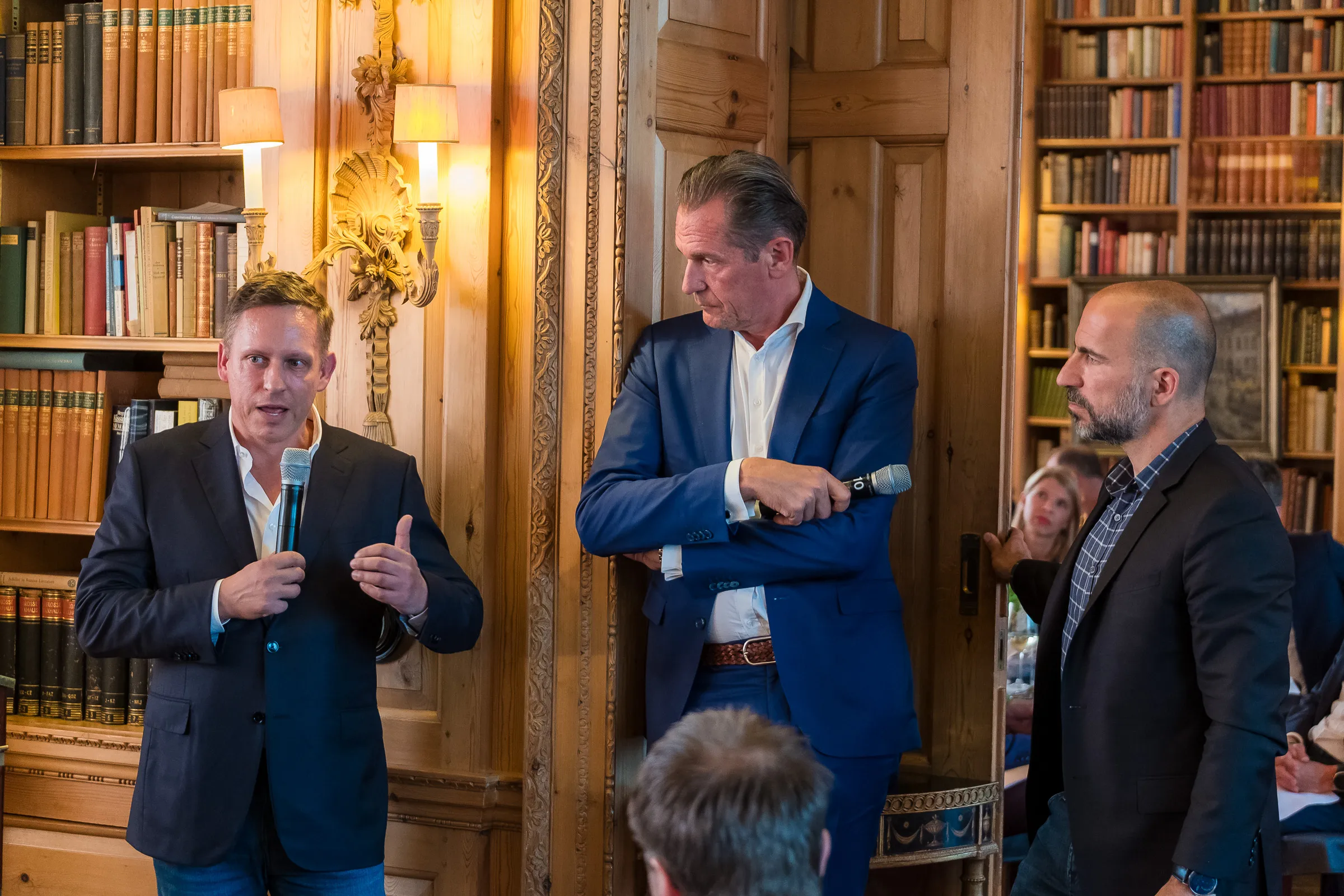NOAH Berlin Speakers' Dinner - Peter Thiel takes the microphone from Mathias Döpfner for the Q&A